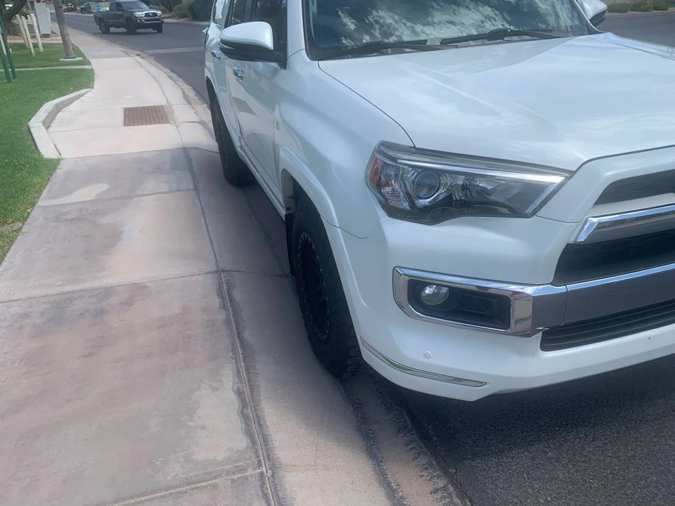 2017 Toyota 4Runner 5th Gen - Image 3 of 14