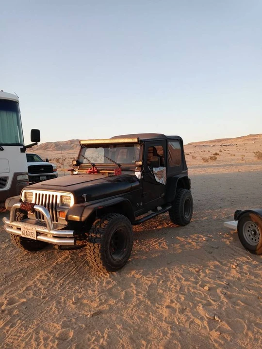 1995 Jeep YJ Wrangler - Image 13 of 13