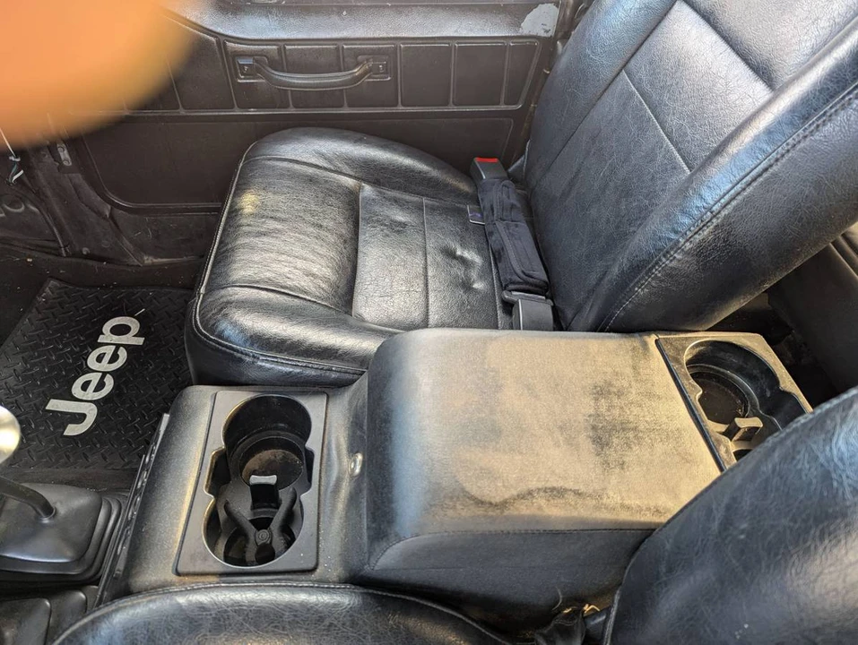 1995 Jeep YJ Wrangler - Image 4 of 13