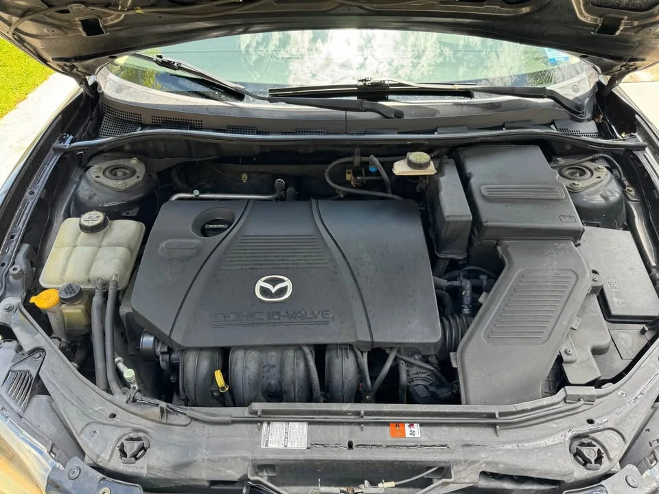 2005 Mazda Mazda 3 1st Gen - Image 9 of 9