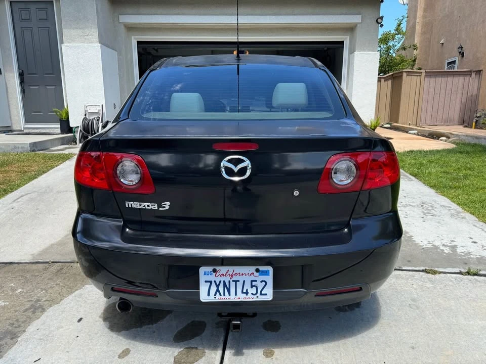 2005 Mazda Mazda 3 1st Gen - Image 4 of 9