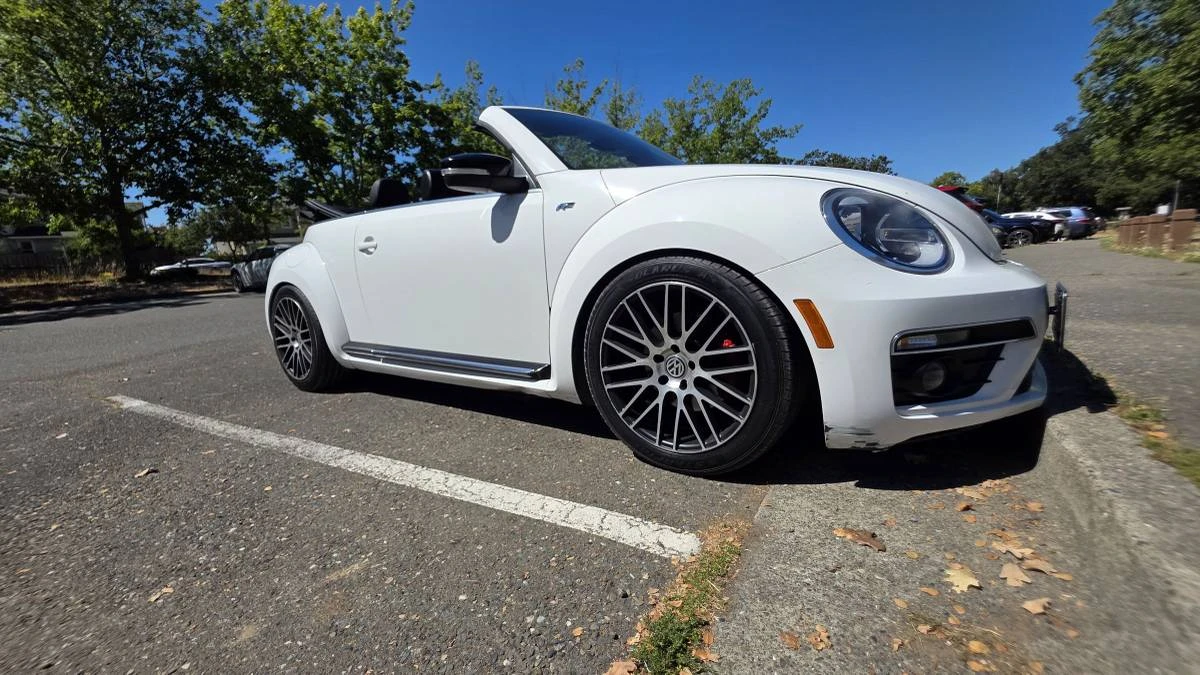 2014 Volkswagen A5 Beetle - Image 17 of 24