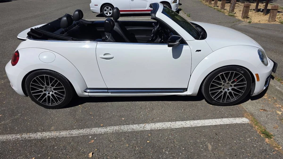 2014 Volkswagen A5 Beetle - Image 11 of 24