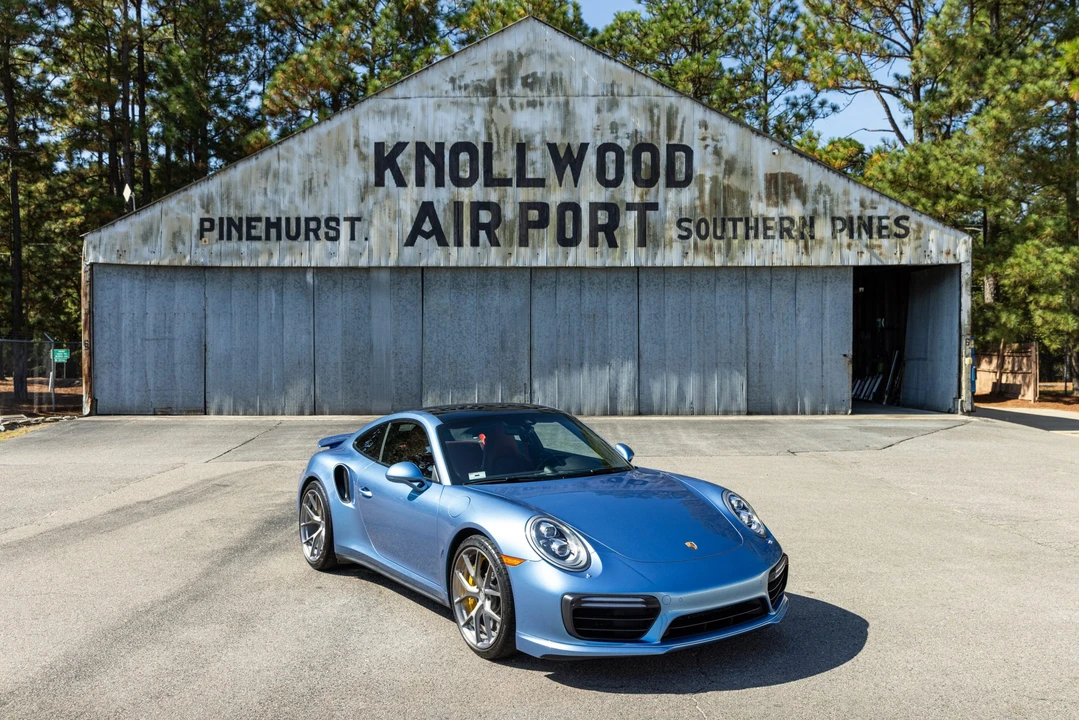 2017 Porsche 991 Turbo S - Image 2 of 31