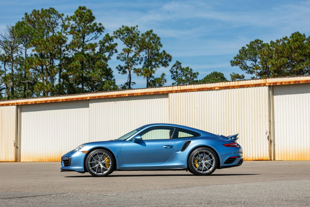 2017 Porsche 991 Turbo S - Image 14 of 31