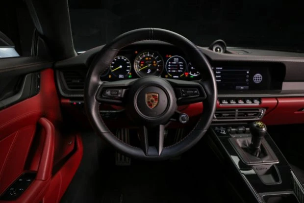 2022 Porsche 992 GT3 - Image 5 of 7