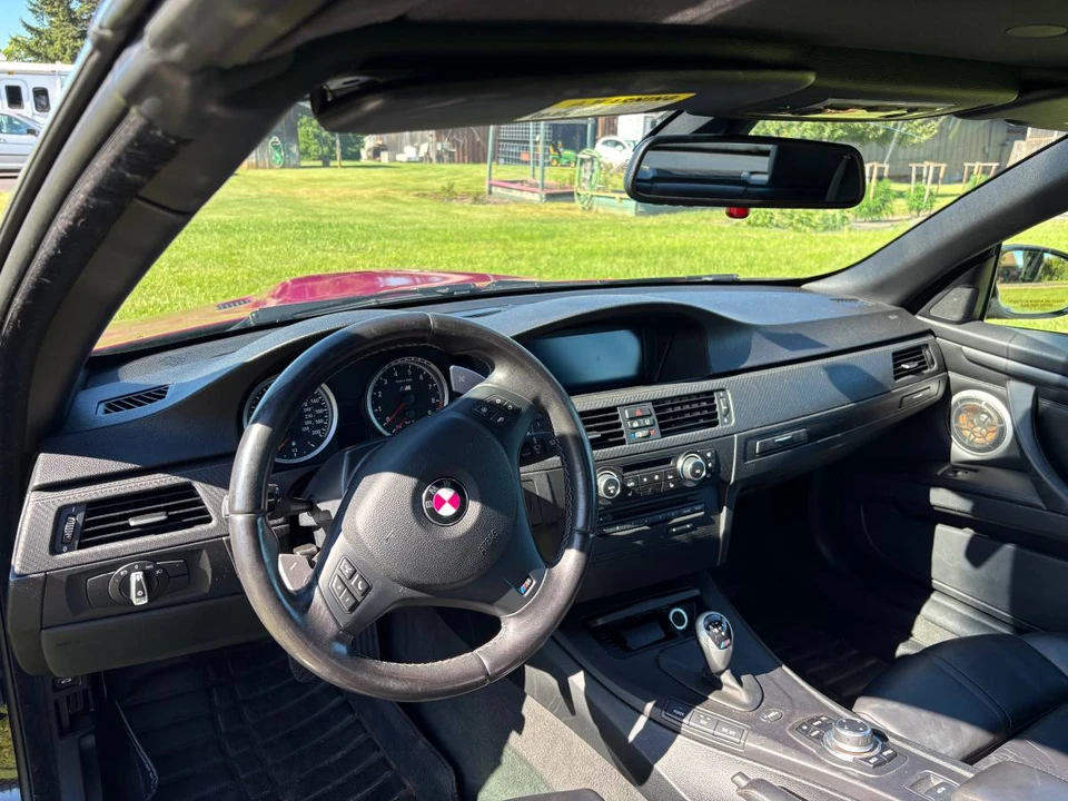 2010 BMW E93 M3 Convertible - Image 10 of 15