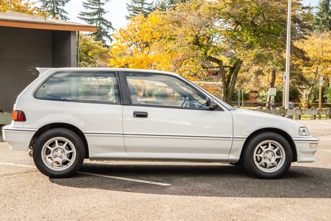 1990 Honda Civic Si 4th Gen - Image 21 of 31