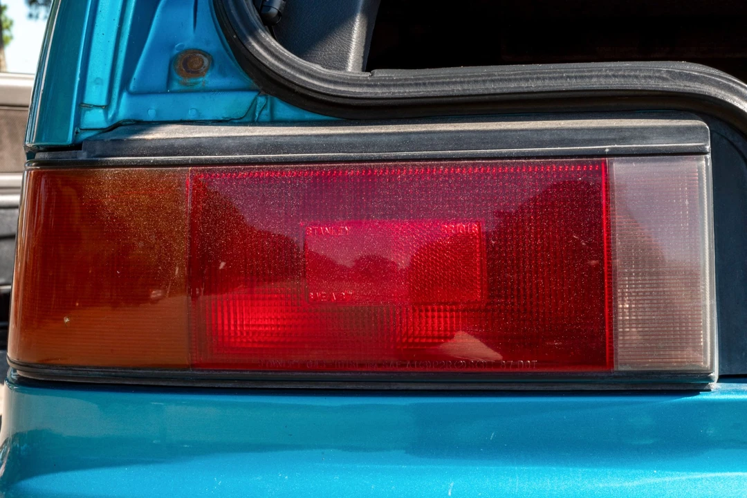 1991 Honda Civic Si 4th Gen - Image 24 of 31