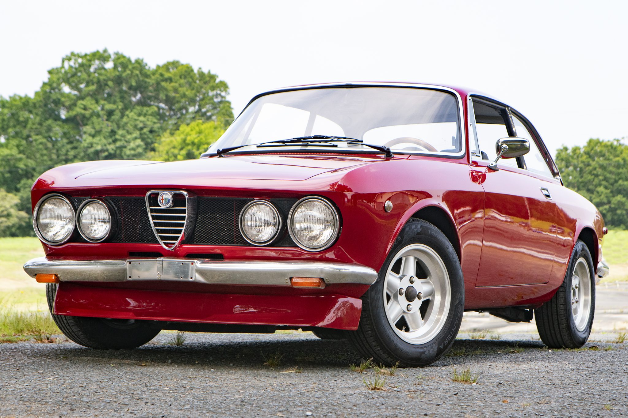 2.0L-Powered 1969 Alfa Romeo GTV 1750