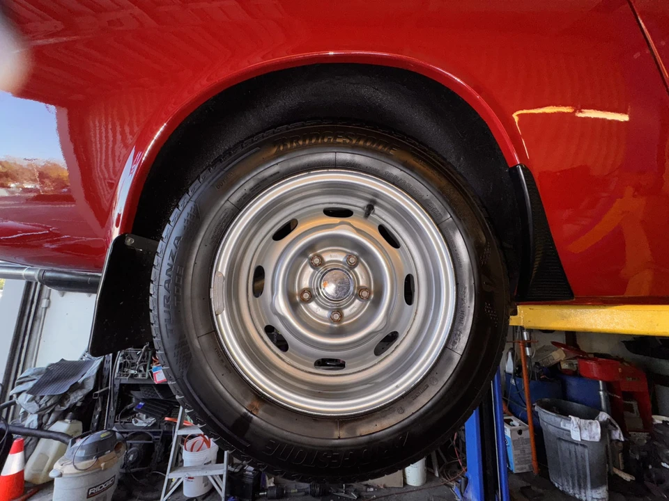 1965 Volvo 1800S - Image 26 of 31