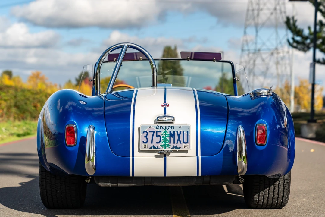 Shelby Cobra Replica - Image 5 of 31