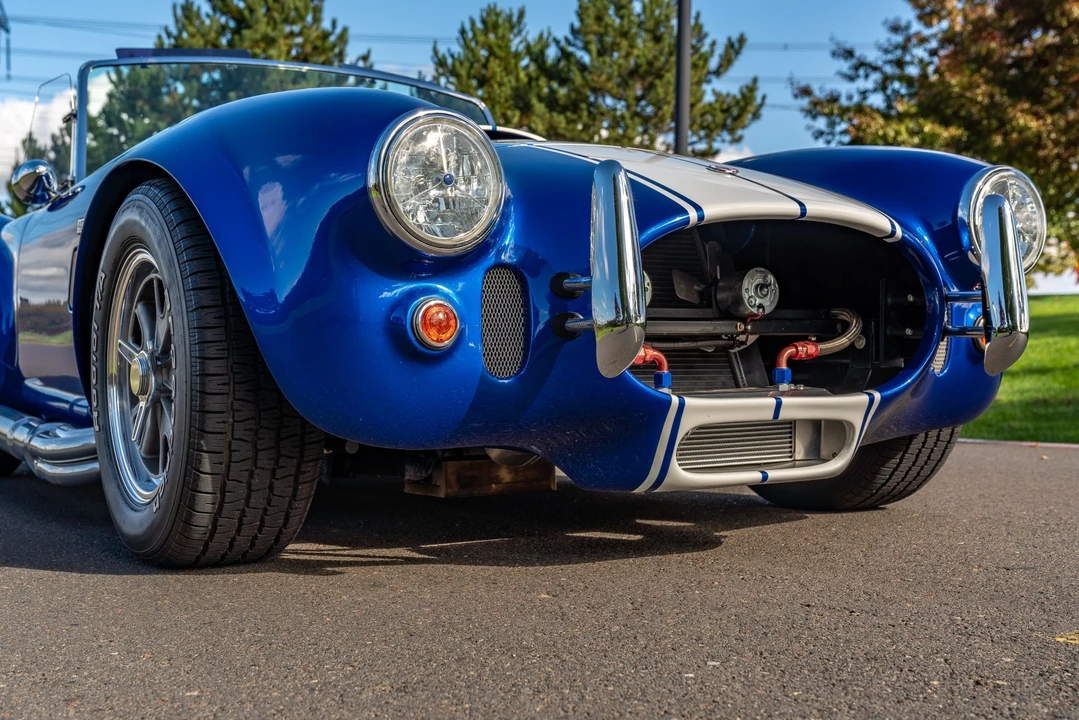 Shelby Cobra Replica - Image 10 of 31