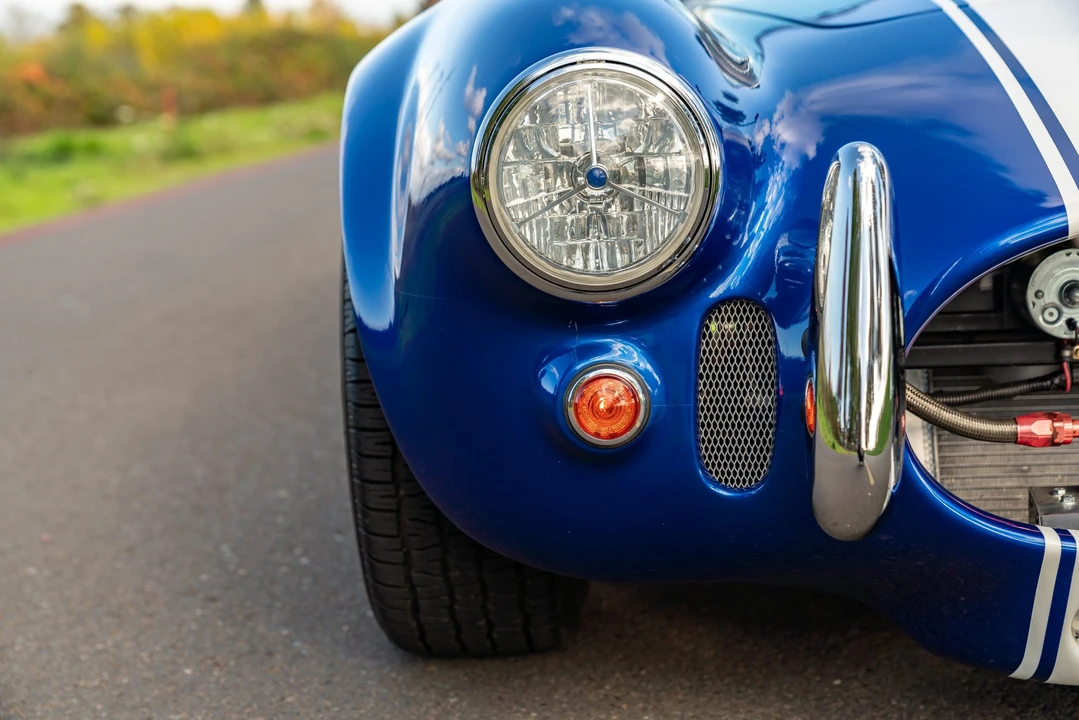 Shelby Cobra Replica - Image 16 of 31