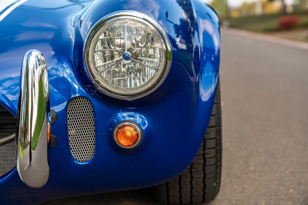 Shelby Cobra Replica - Image 20 of 31