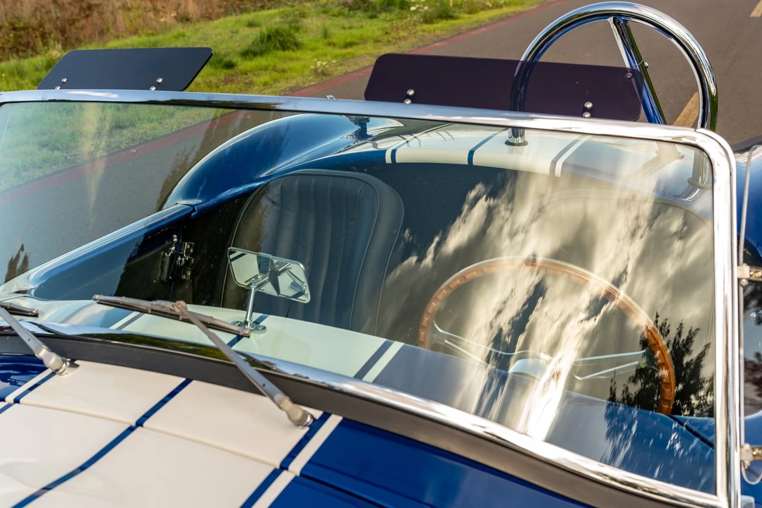 Shelby Cobra Replica - Image 27 of 31