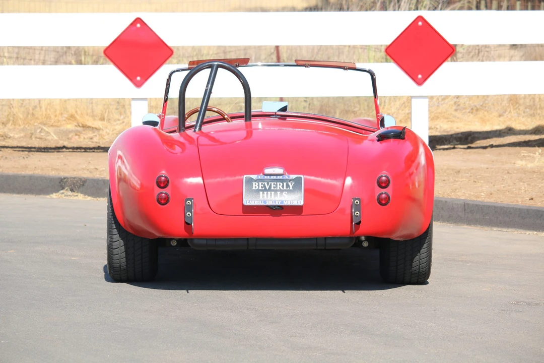 Shelby Cobra Replica - Image 17 of 31