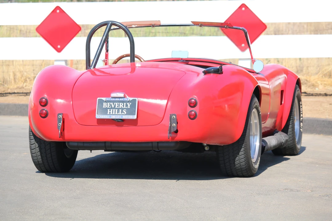 Shelby Cobra Replica - Image 15 of 31