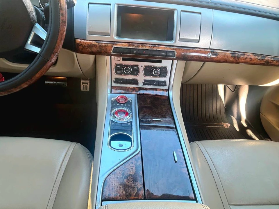 2013 Jaguar X250 XF - Image 16 of 18