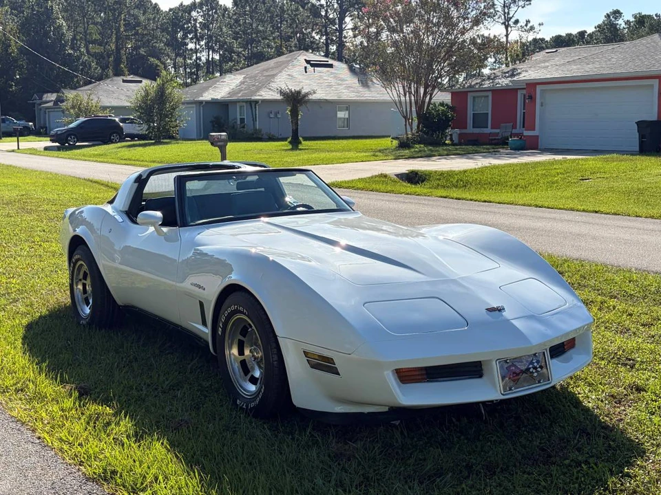 1982 Chevrolet Corvette C3 - Image 14 of 22