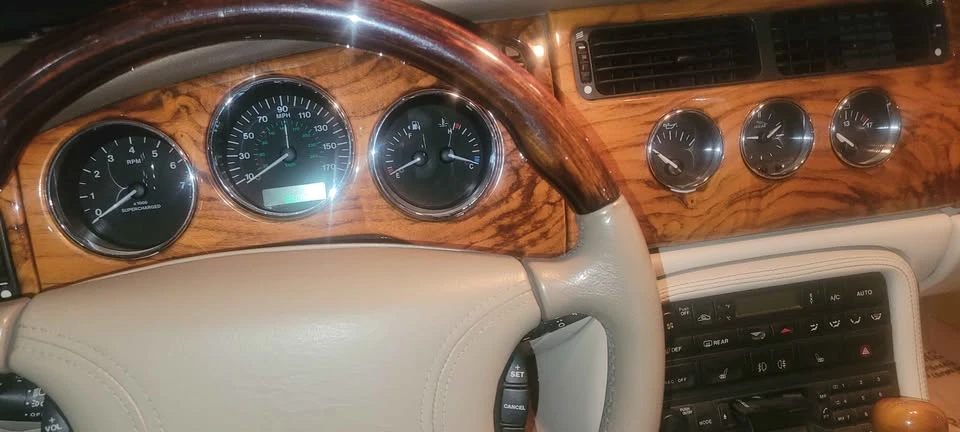 2001 Jaguar X100 XKR - Image 3 of 6