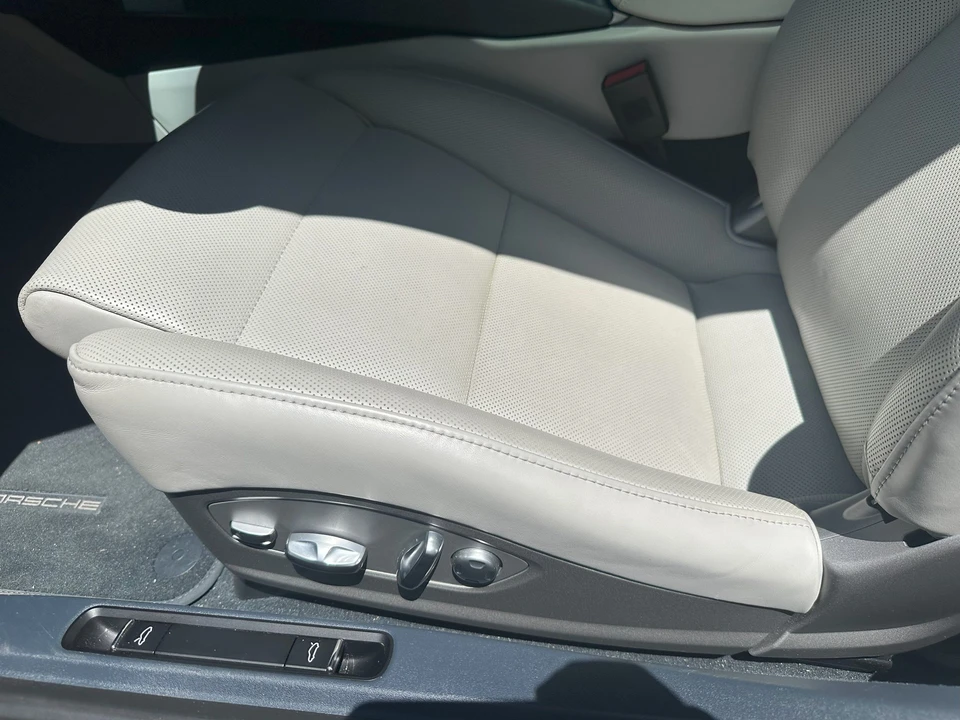 2017 Porsche 991 Carrera - Image 13 of 24