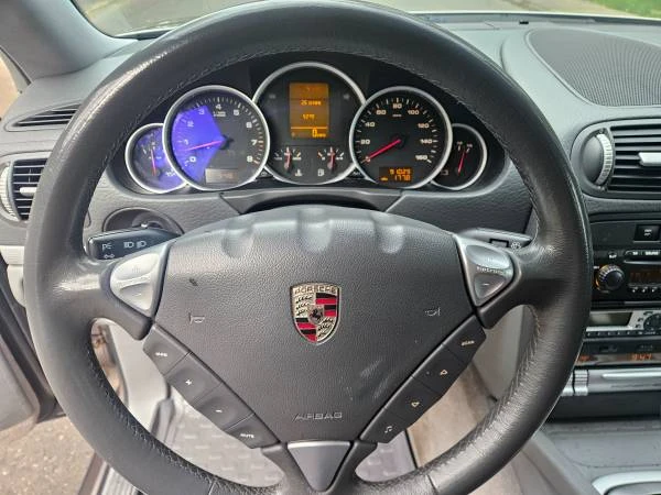 2004 Porsche 955/957 Cayenne S - Image 13 of 20
