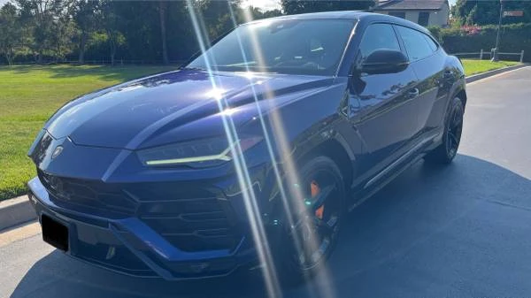 2020 Lamborghini Urus - Image 2 of 14