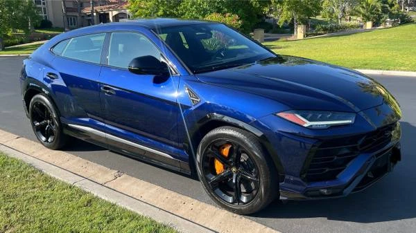 2020 Lamborghini Urus - Image 8 of 14