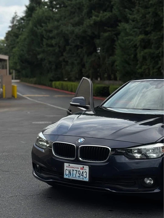 2016 BMW - Image 5 of 10