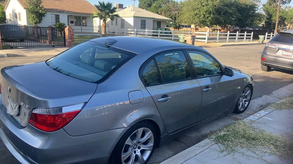 BMW E60 545i & 550i Sedan - Image 6 of 6