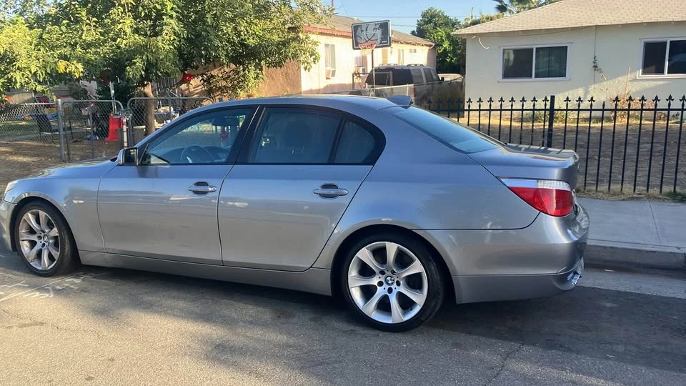 BMW E60 545i & 550i Sedan - Image 5 of 6