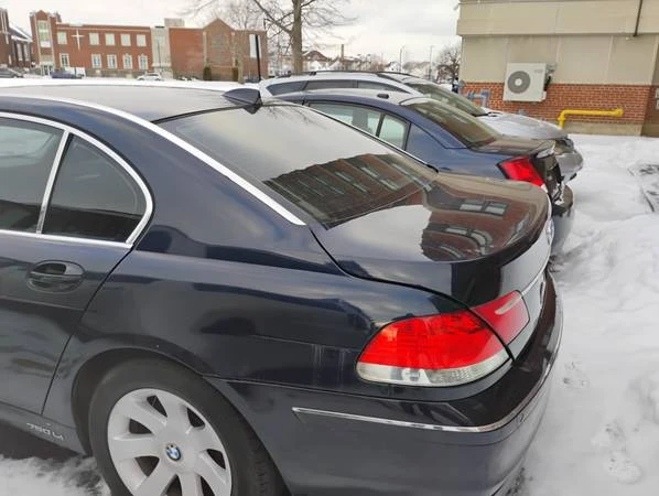 2006 BMW E65/E66 750i & 760i Sedan - Image 5 of 6