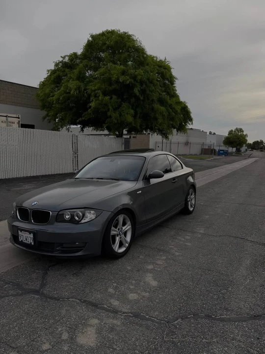 2009 BMW E81/E82/E88 1 Series - Image 2 of 7