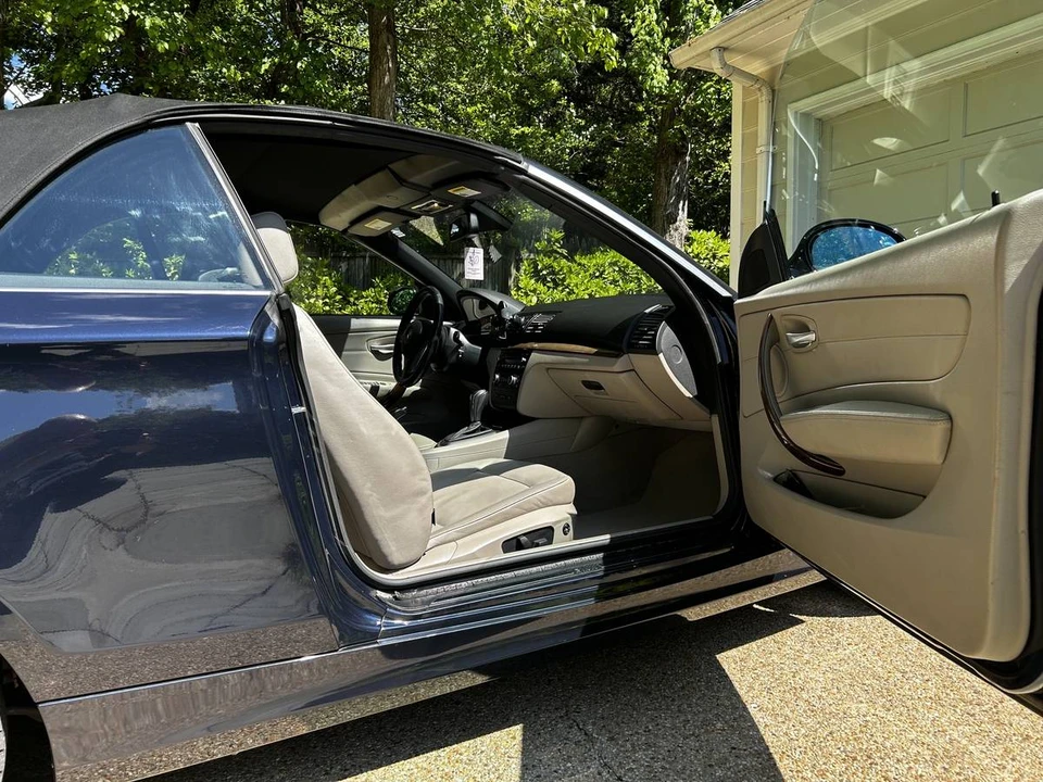 2009 BMW E81/E82/E88 1 Series - Image 3 of 19