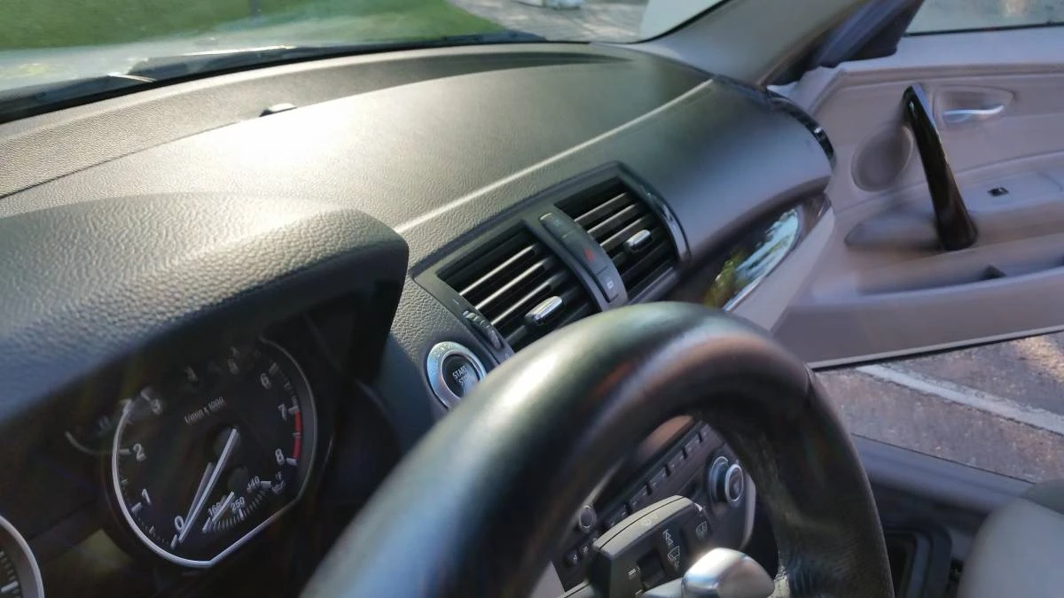 2008 BMW E82 135i & 135is - Image 19 of 23
