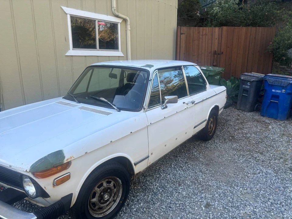 1976 BMW 2002 - Image 10 of 11
