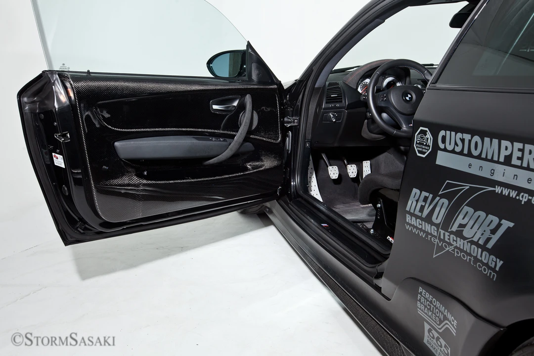 2011 BMW 1M - Image 2 of 5