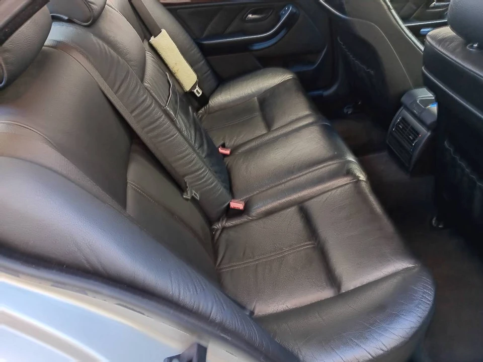2000 BMW E39 540i - Image 3 of 14