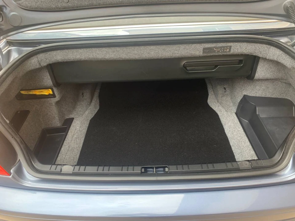 2001 BMW E46 330i & 330Ci - Image 10 of 11