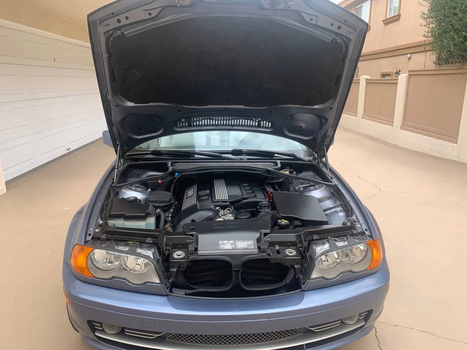 2001 BMW E46 330i & 330Ci - Image 9 of 11