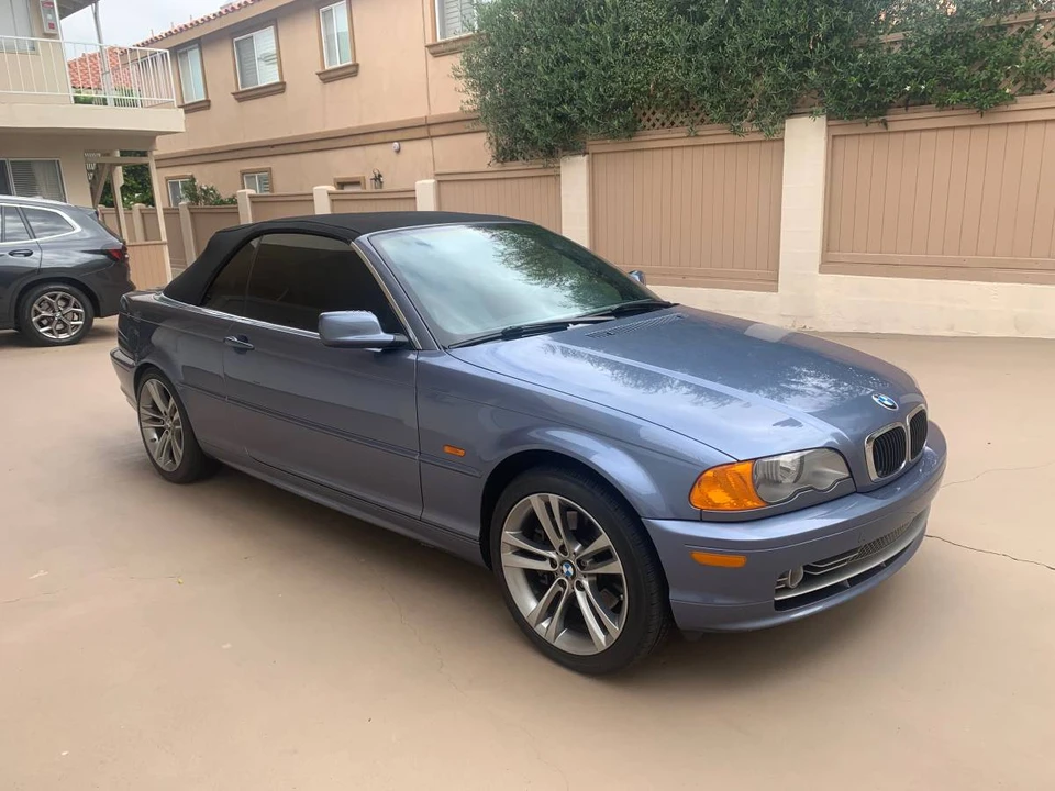 2001 BMW E46 330i & 330Ci - Image 2 of 11