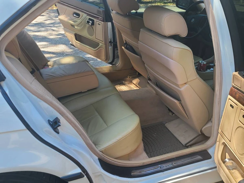 2001 BMW E38 7 Series - Image 10 of 10