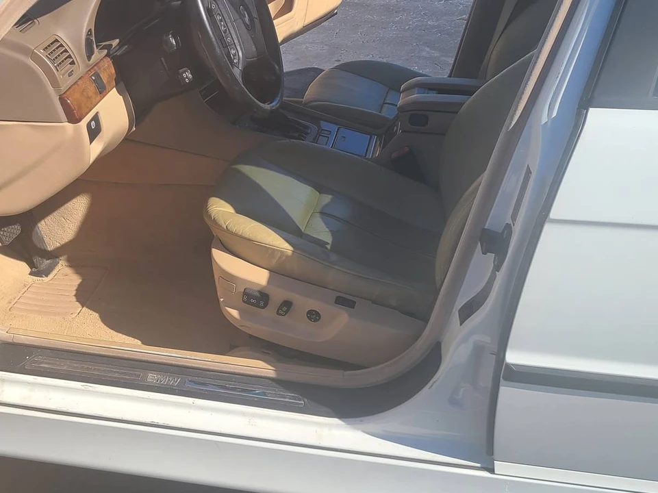 2001 BMW E38 7 Series - Image 8 of 10