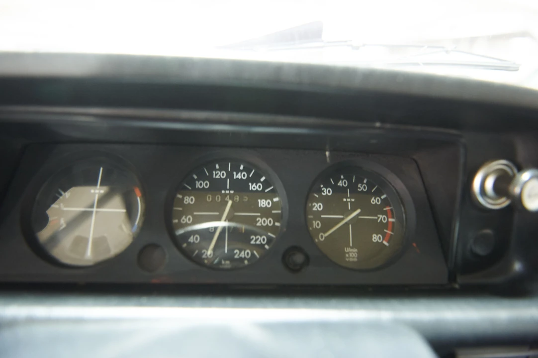 2002 BMW 2002 Turbo - Image 10 of 18