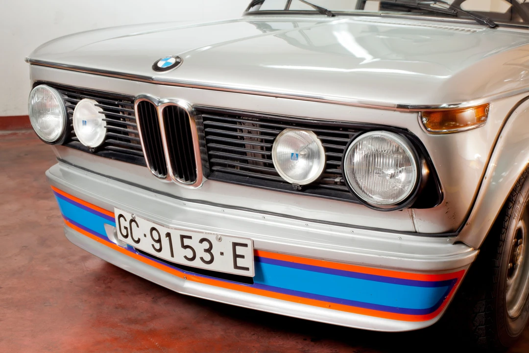 2002 BMW 2002 Turbo - Image 2 of 18