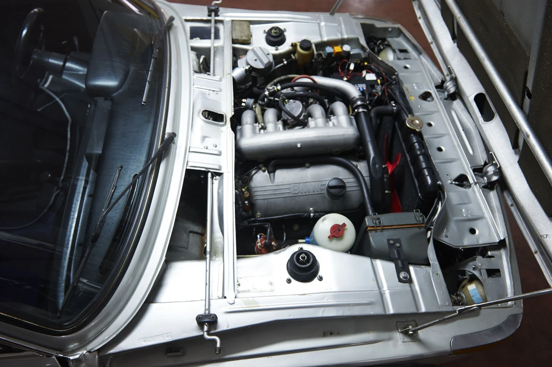 2002 BMW 2002 Turbo - Image 11 of 18