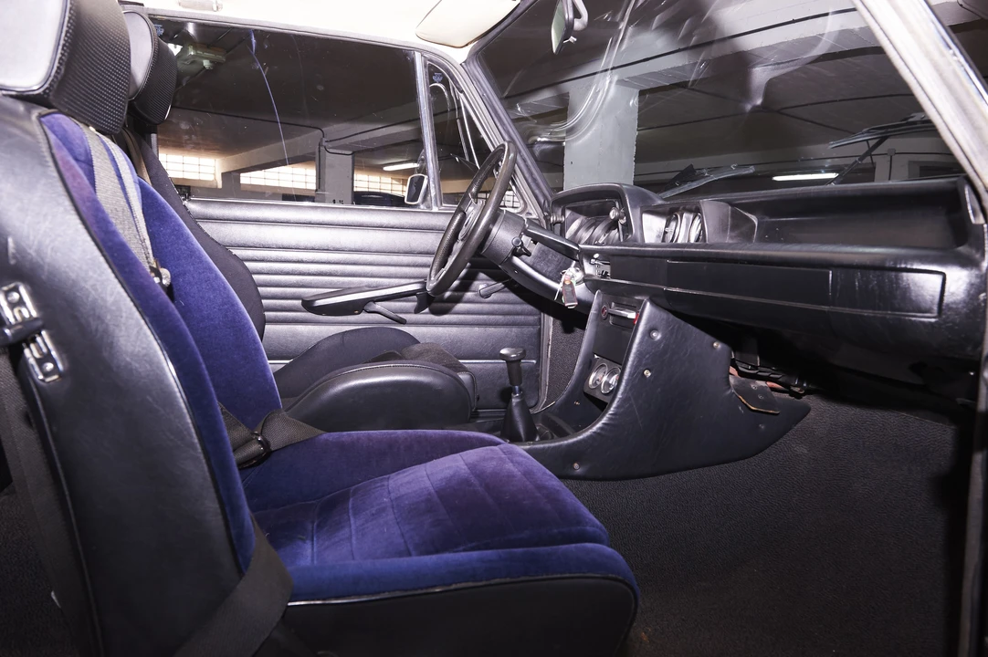 2002 BMW 2002 Turbo - Image 9 of 18