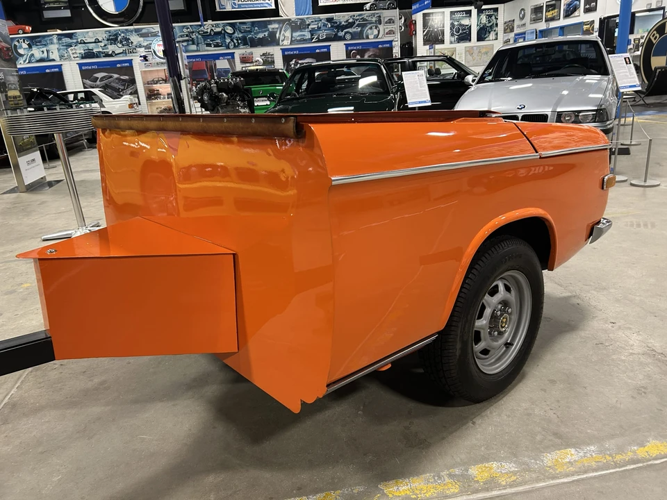 Parts & Memorabilia Trailers - Image 2 of 31