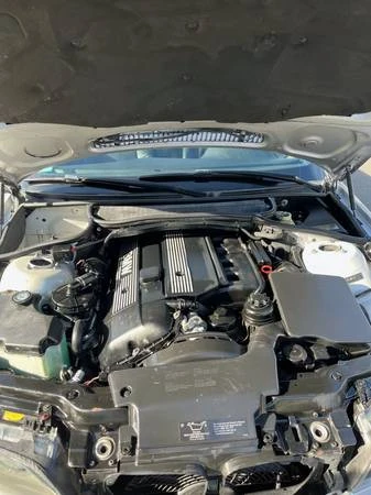 2004 BMW E46 330i & 330Ci - Image 9 of 10